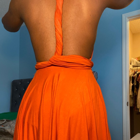 Multiple Arrangements Flowy Dress - Picture 4 of 6